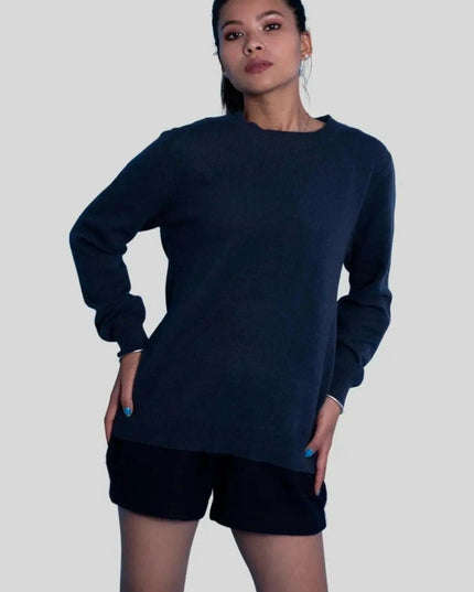 Cashmere shorts for women in black sweater outfit | KCI 398