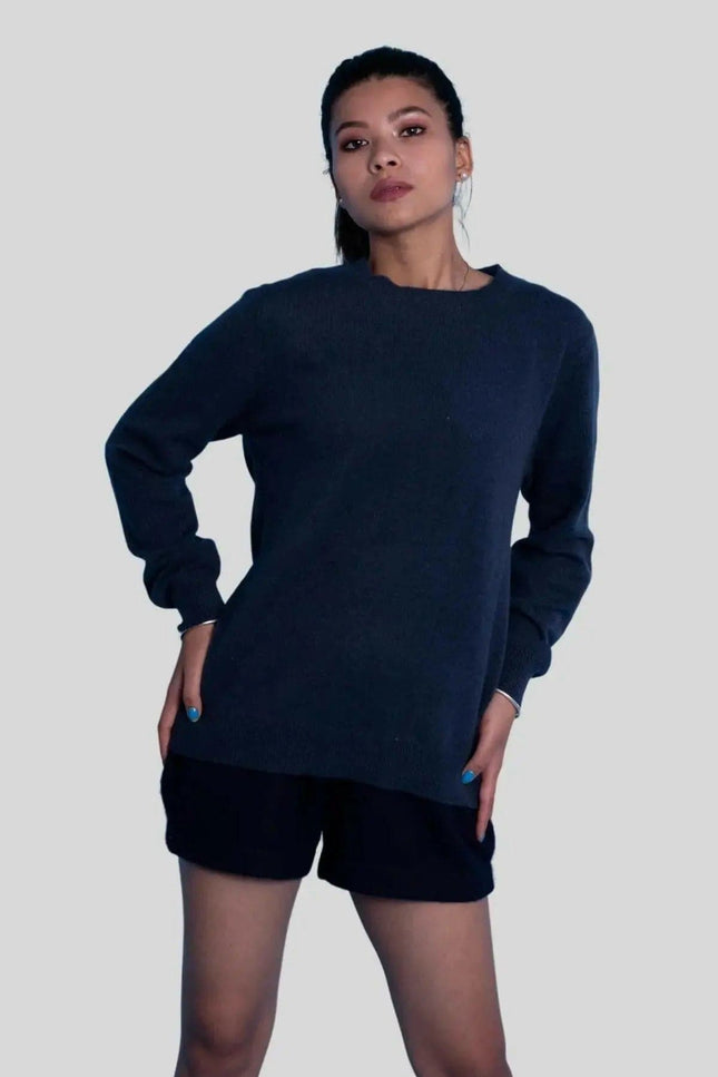 Cashmere shorts for women in black sweater outfit | KCI 398