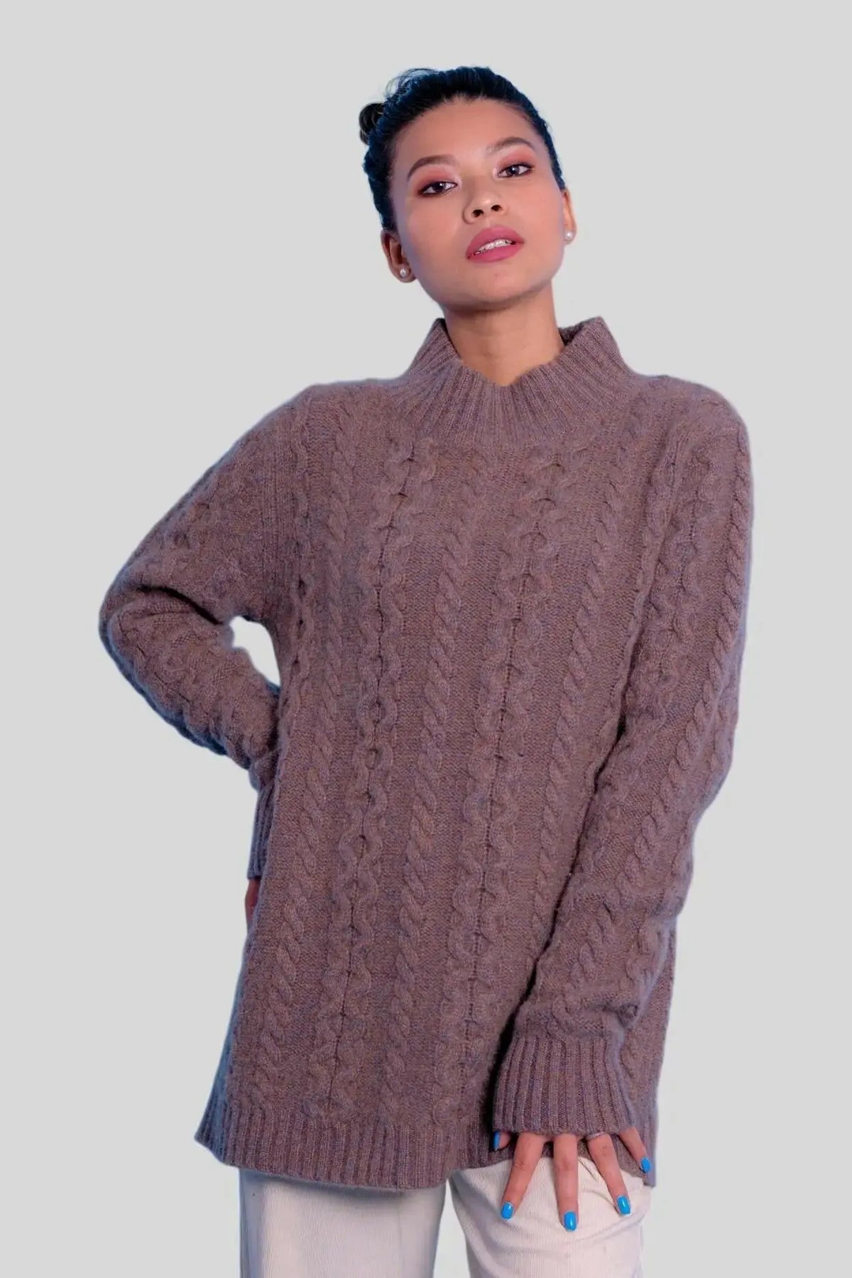 Italian cashmere cable pullover, KCI 360, front view