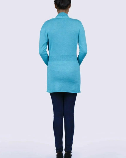 Woman in blue cashmere open pocket garment