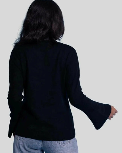 Luxurious Italian Cashmere Pullover for Women