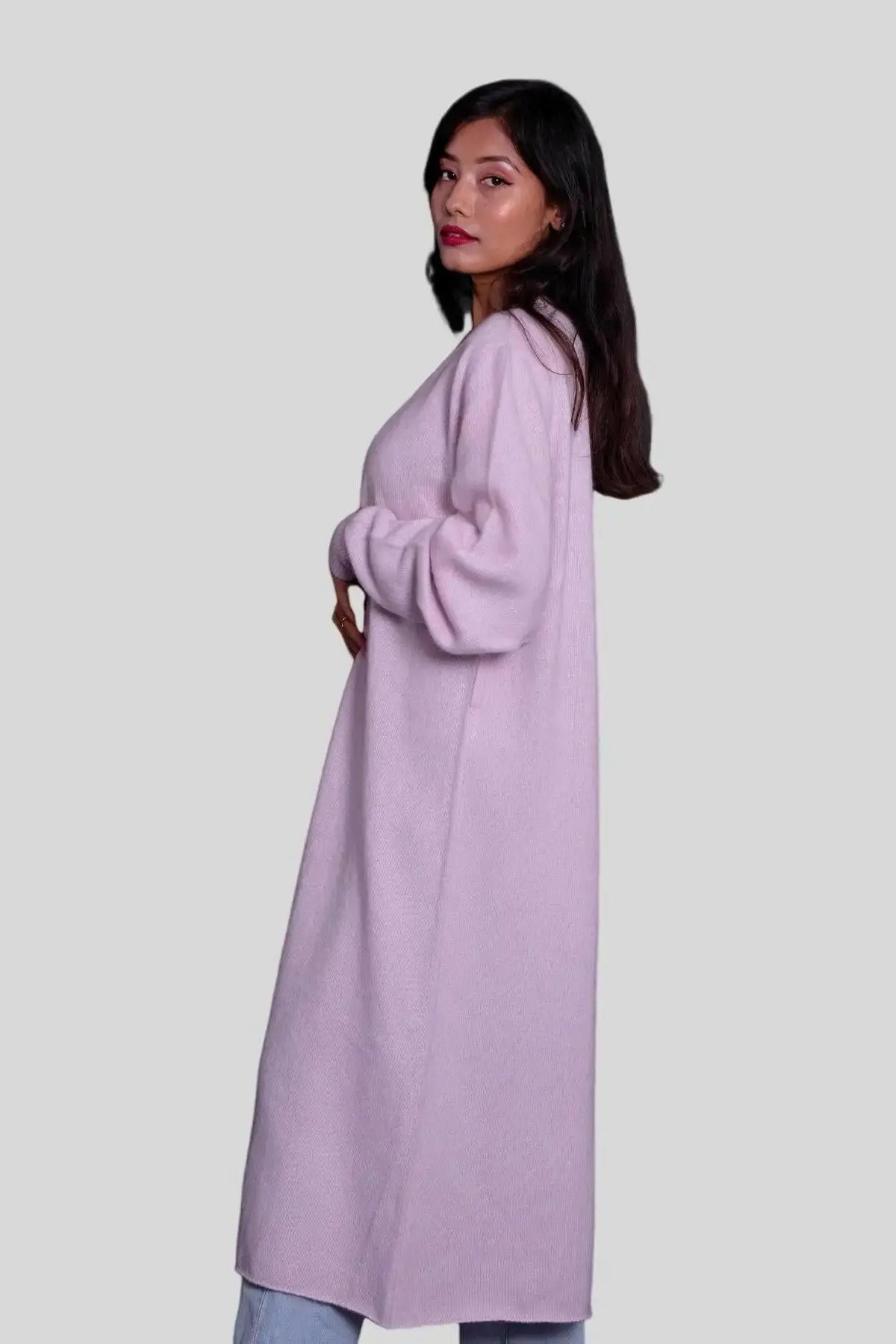 Woman wearing a purple Italian cashmere long cardigan