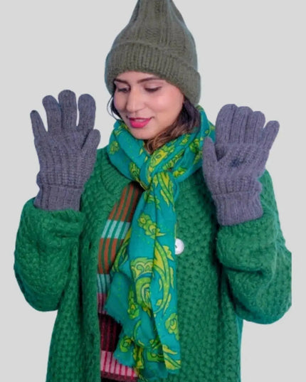 Moss Stitch Heavy Cardigan in Green Sweater and Hat