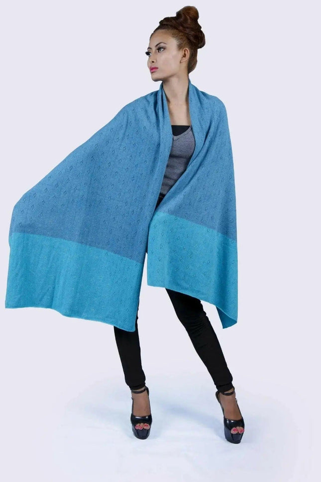 Blue cashmere shawl worn by a woman for KCI 107 product