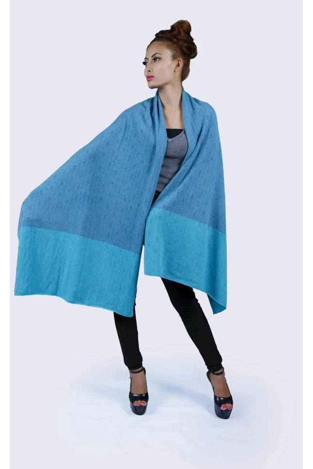 Blue cashmere shawl worn by a woman for KCI 107 product