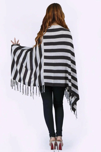 Italian cashmere poncho || KCI 213 - woman in black and white striped poncho