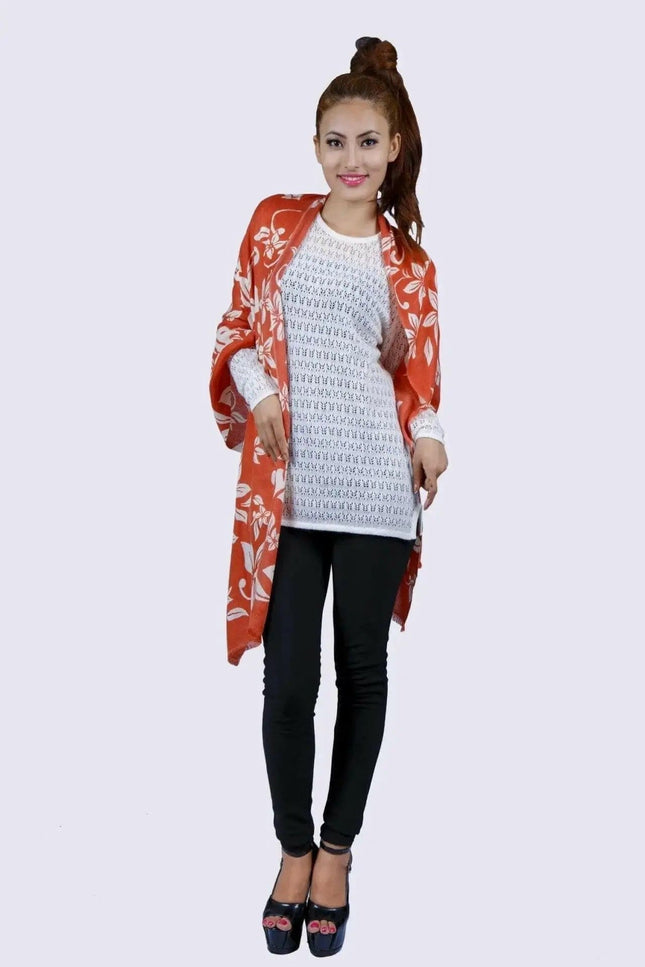 Stylish woman wearing black pants and white top with Cashmere Scarf || KCI 236