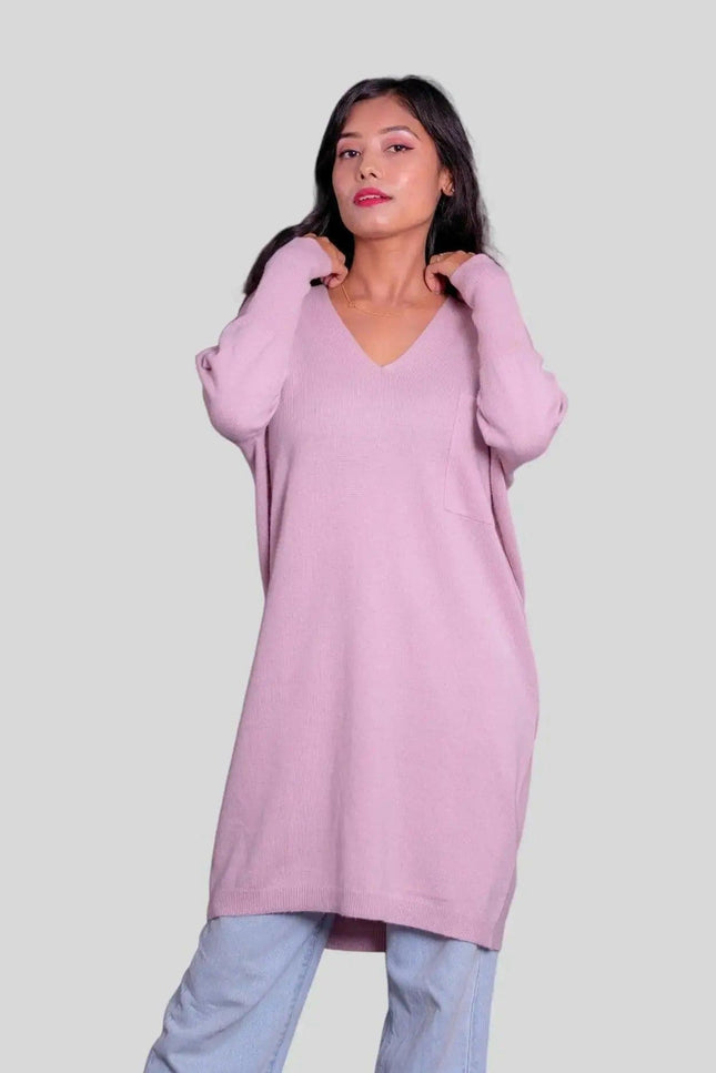 Cashmere Women’s Pullover - Woman in Pink Sweater and Jeans (KCI 278)