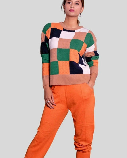Intarsia sweater in orange and green, KCI 254