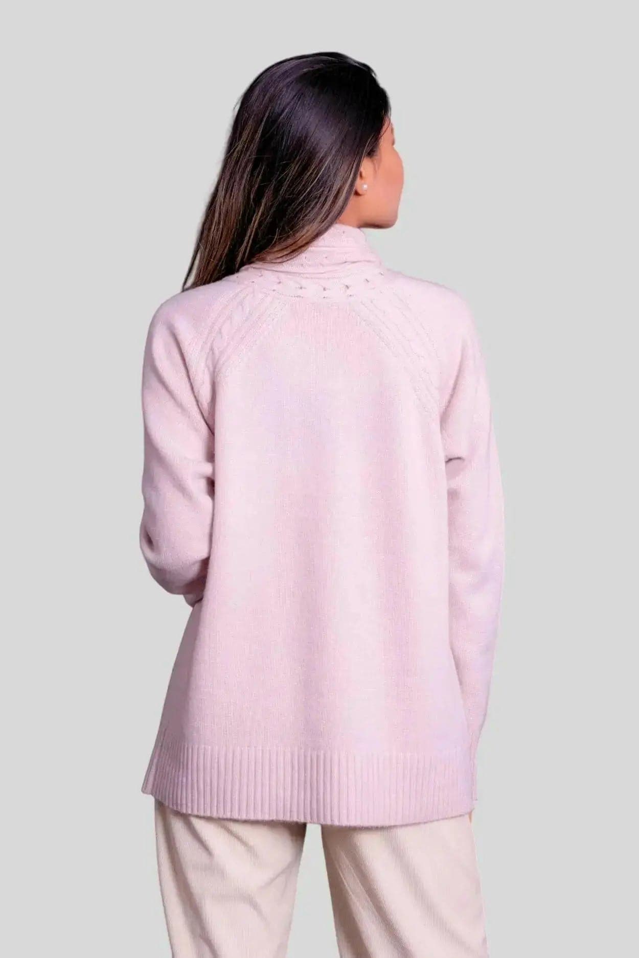 Italian Cariaggi Cashmere Pullover | Woman in Pink Sweater and White Pants