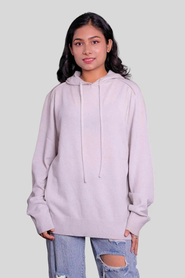 Italian Cashmere Scarf - KCI 307: Woman in pink sweater and ripped jeans