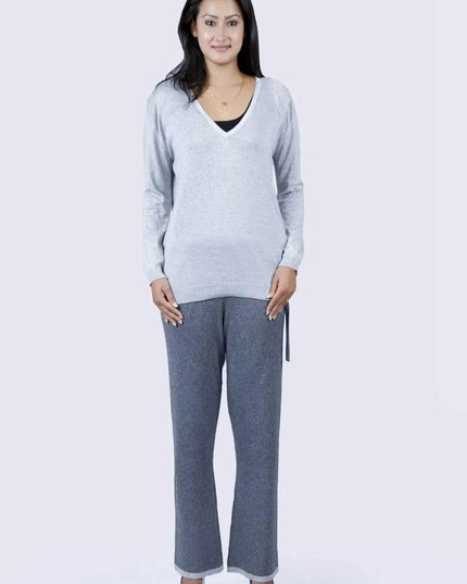 KCI 228 Italian Cashmere Woman’s Grey Sweater and Pants