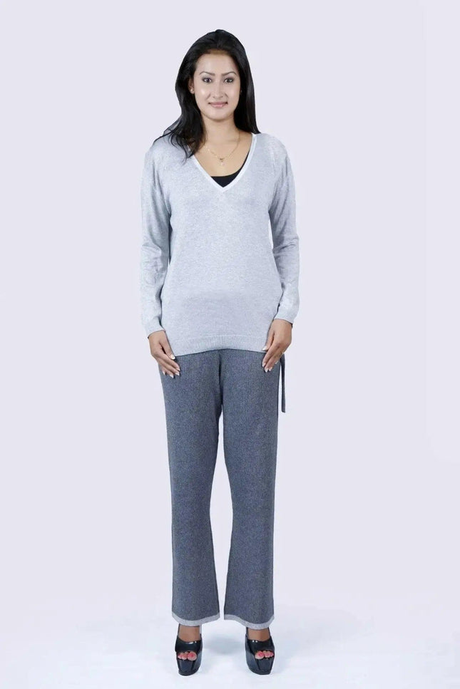 KCI 228 Italian Cashmere Woman’s Grey Sweater and Pants