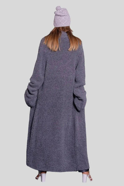 Woman in grey coat and hat, KCI 257 Italian Cashmere Long Cardigan
