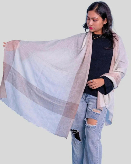 Woman wearing white and grey Luxurious Cashmere Jacquard Scarf