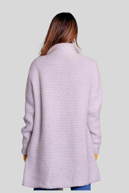 Luxurious Italian Cashmere Cardigan - Woman in Purple Sweater and Jeans