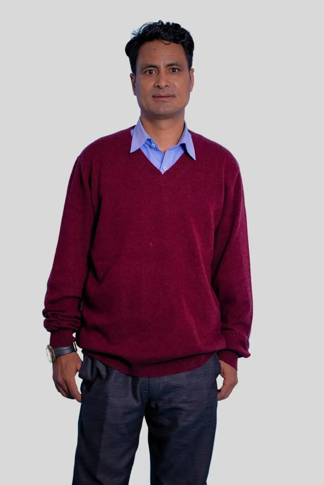 Men’s Luxurious Italian Cashmere V-Neck Pullover in Red Sweater and Blue Shirt