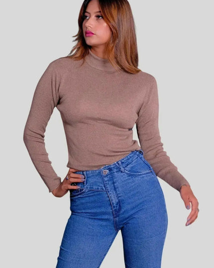 Luxurious Women’s Cashmere Turtle Neck Pullover Sweater - Brown