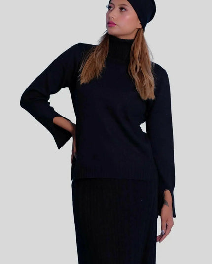 Luxury Italian Cashmere Dress: Woman in black sweater and skirt